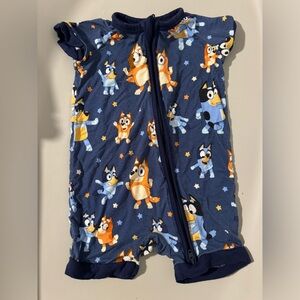 Like new limited edition Bluey zippy shortie